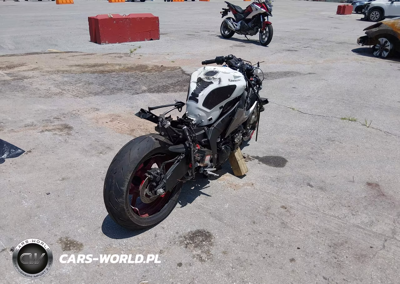 2025 Kawasaki Zx636 K VIN:JKBZXJK15SA011710 - 4