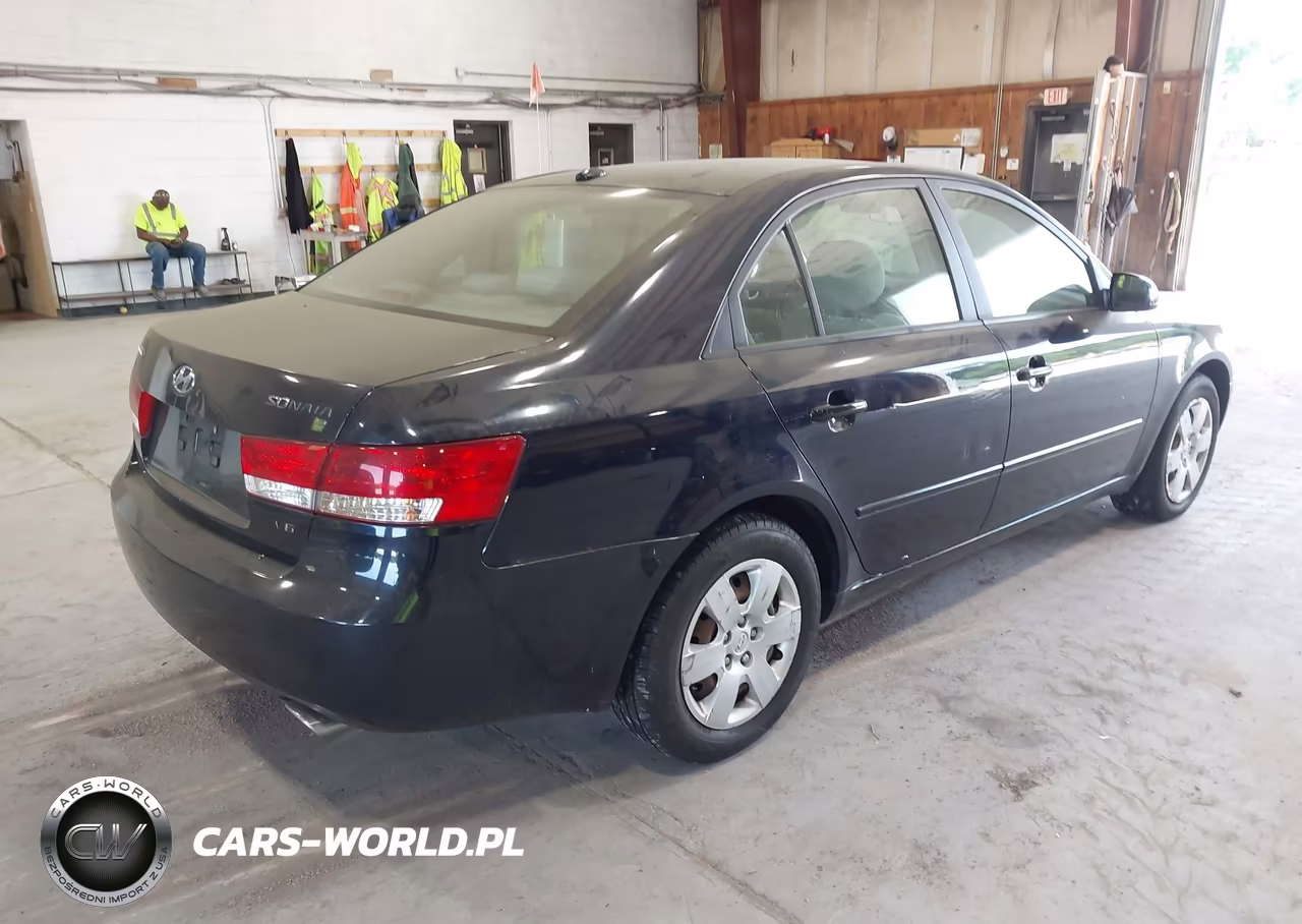 2008 Hyundai Sonata Gls V6 VIN:5NPET46F58H335690 - 4