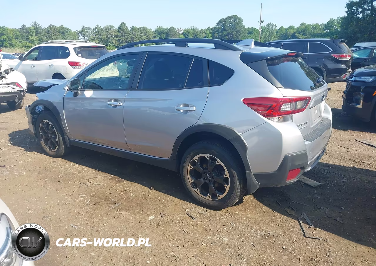 2021 Subaru Crosstrek Premium VIN:JF2GTAEC5M8283146 - 3