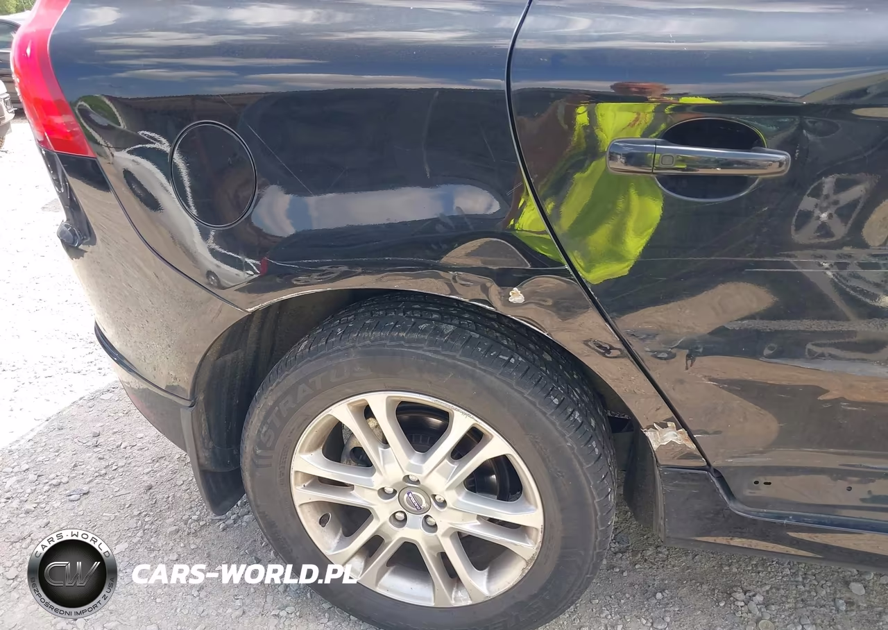 2015 Volvo Xc60 T5 Premier VIN:YV440MDB6F2621791 - 17