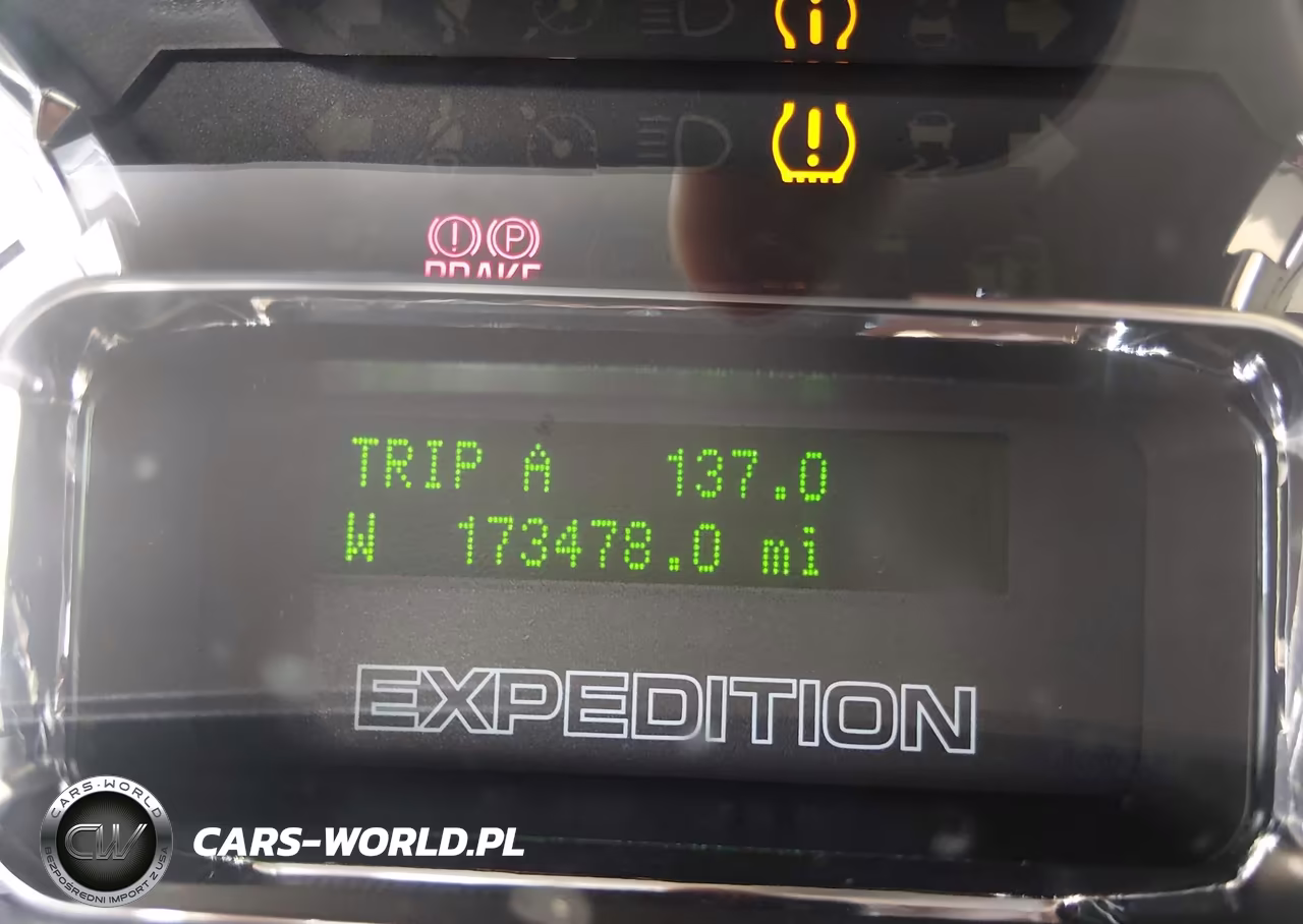2014 Ford Expedition Xlt VIN:1FMJU1J5XEEF36324 - 15