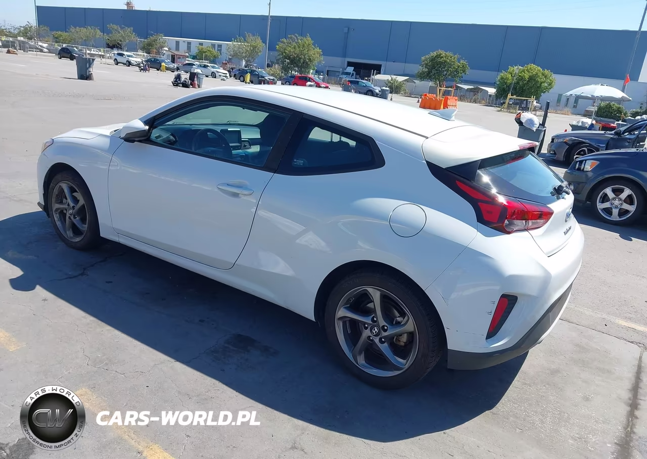 2020 Hyundai Veloster 2.0 VIN:KMHTG6AFXLU026841 - 3