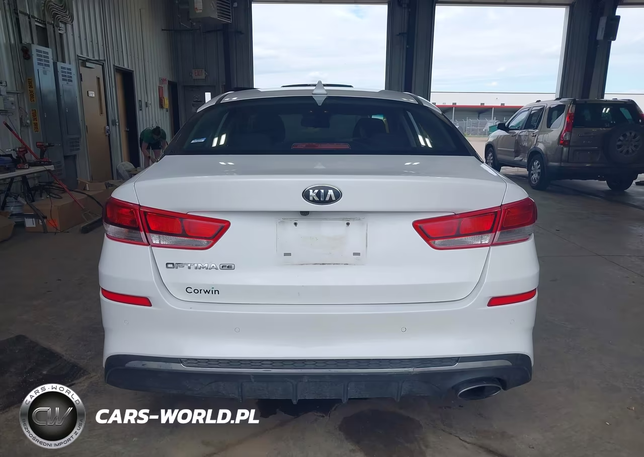 2019 Kia Optima Lx VIN:5XXGT4L38KG279301 - 16