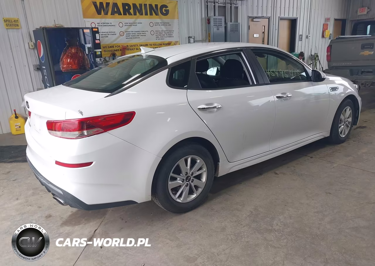 2019 Kia Optima Lx VIN:5XXGT4L38KG279301 - 4