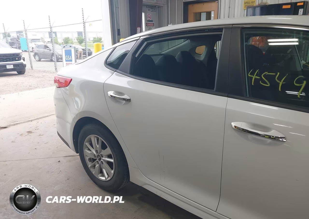 2019 Kia Optima Lx VIN:5XXGT4L38KG279301 - 6