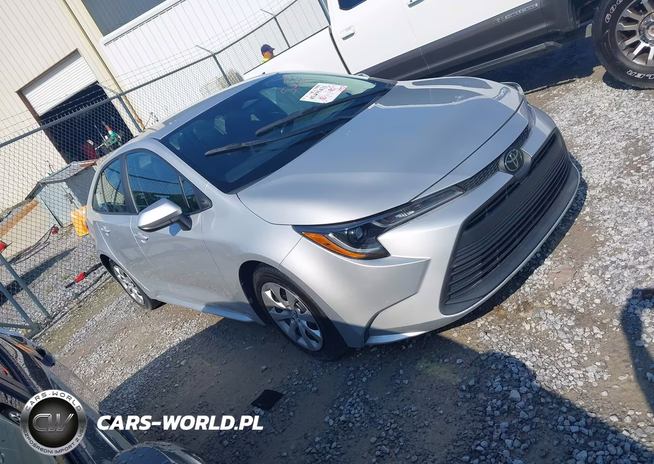 2023 Toyota Corolla Le – zdjęcie 1 z 11