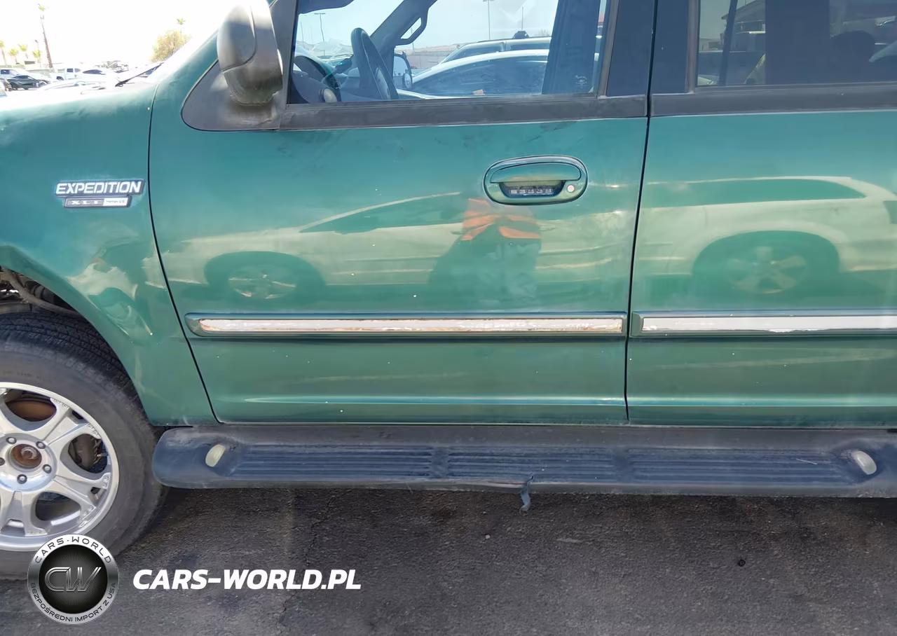 2000 Ford Expedition Xlt VIN:1FMPU16L9YLA57703 - 16