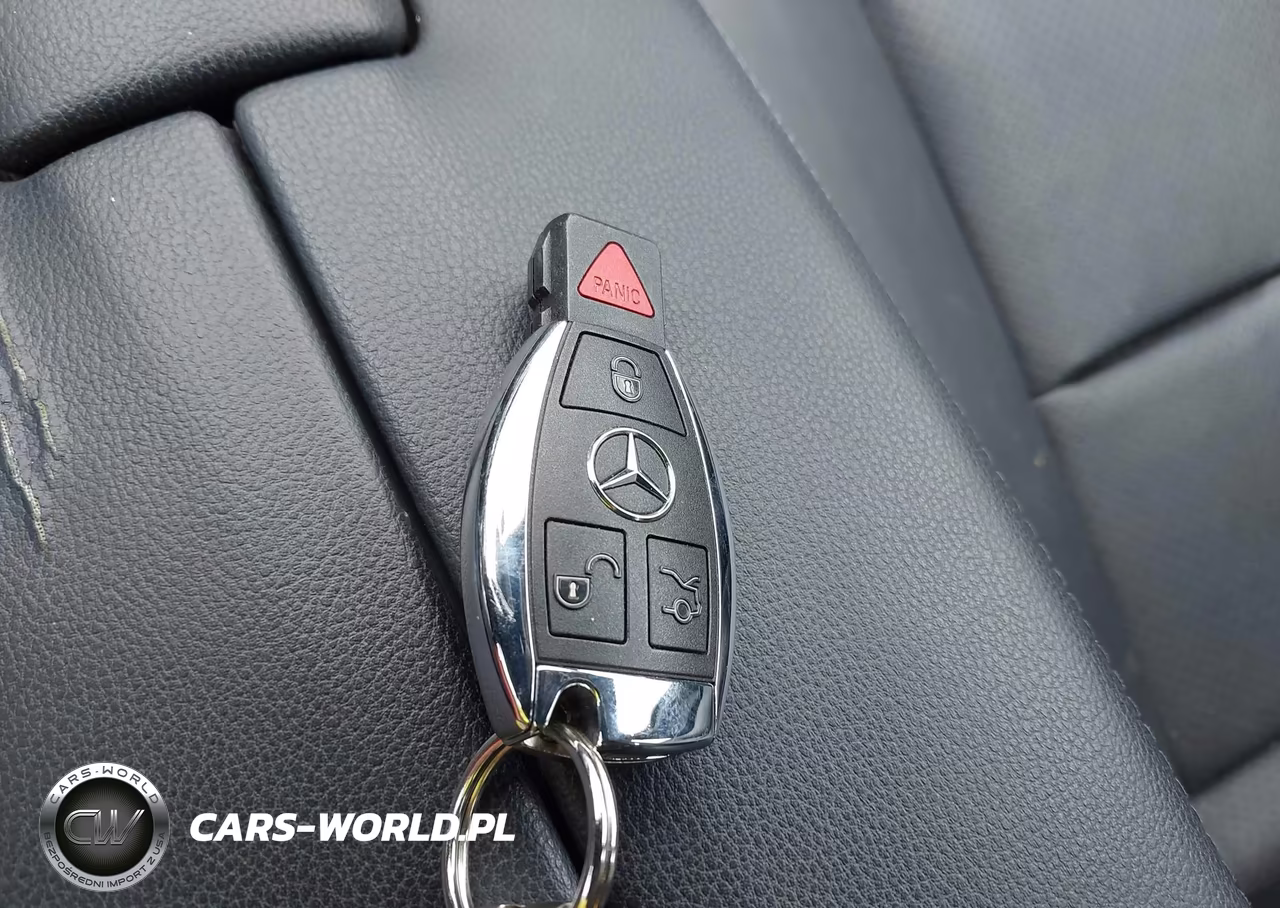 2011 Mercedes-Benz E 350 4Matic VIN:WDDHF8HB7BA325592 - 11