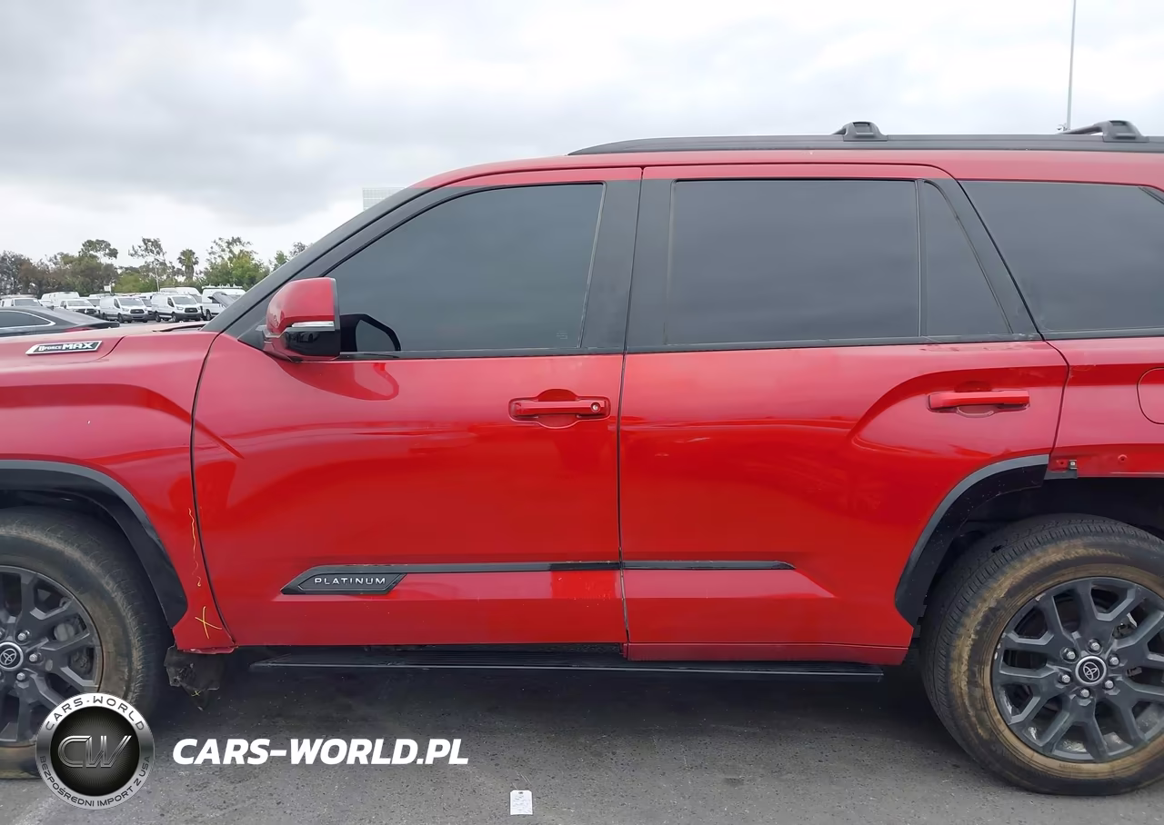 2023 Toyota Sequoia Platinum VIN:7SVAAABA4PX011734 - 16
