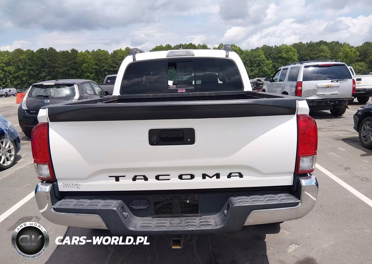 2017 Toyota Tacoma Trd Off Road VIN:5TFCZ5ANXHX080680 - 16