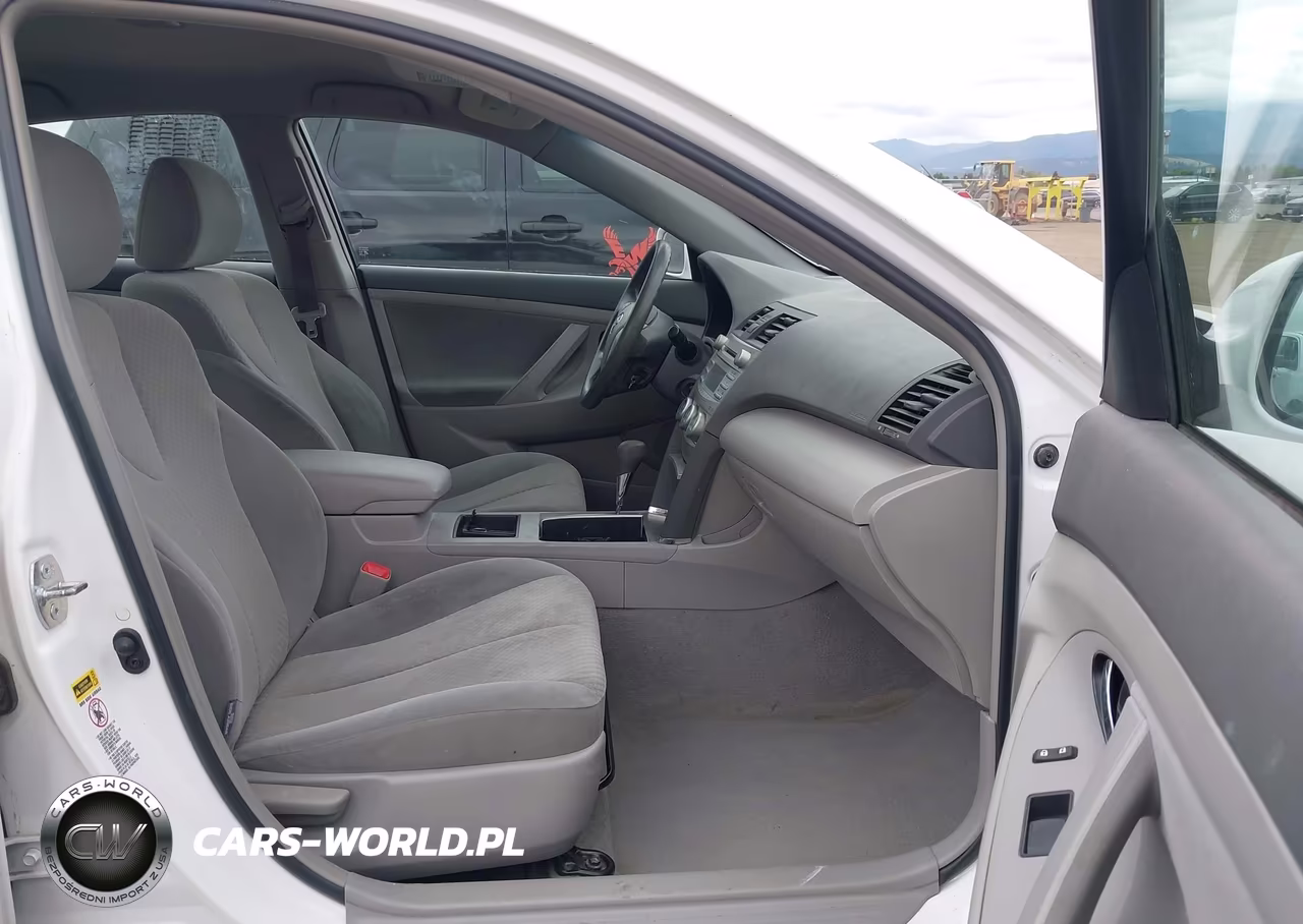 2007 Toyota Camry Le VIN:4T1BE46KX7U679980 - 5