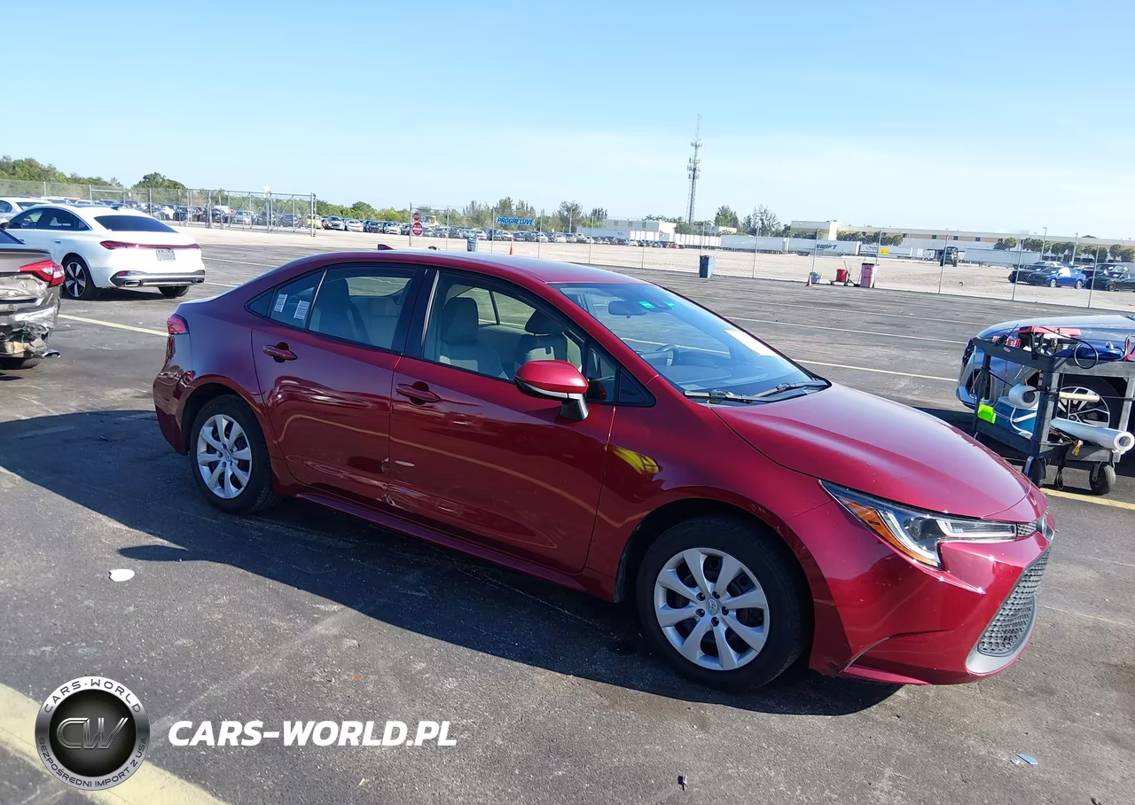 2022 Toyota Corolla Le – zdjęcie 1 z 16