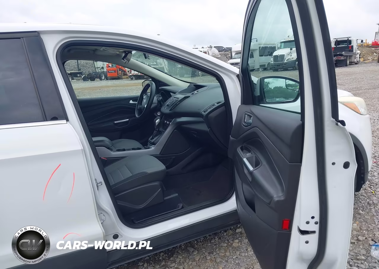 2015 Ford Escape Se VIN:1FMCU0G75FUA11870 - 5