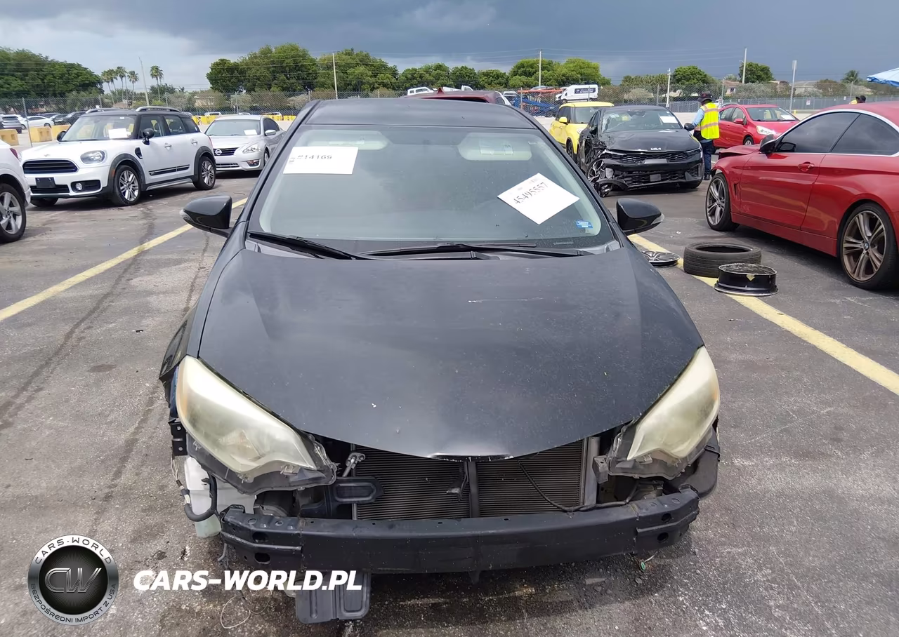 2016 Toyota Corolla S Plus VIN:5YFBURHE8GP549110 - 13