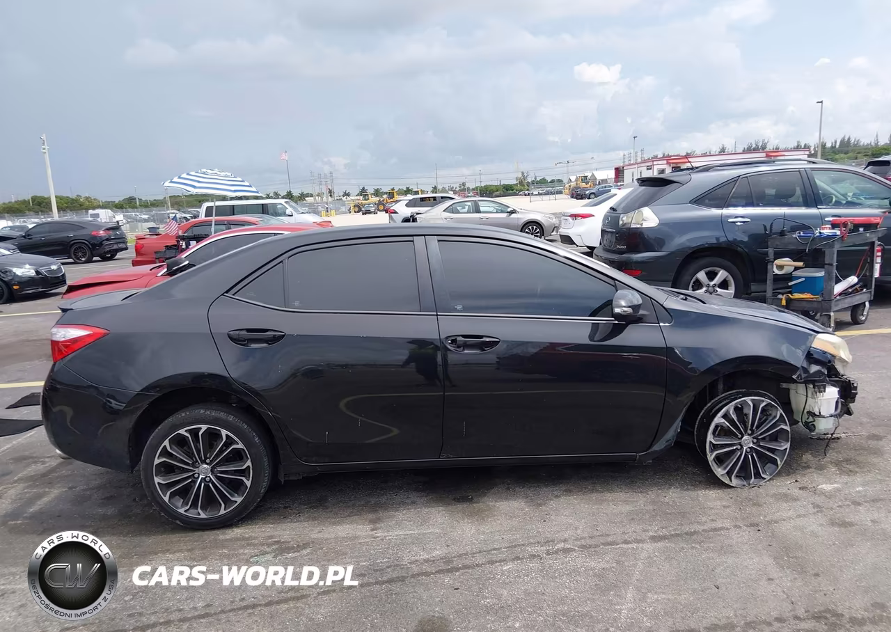 2016 Toyota Corolla S Plus VIN:5YFBURHE8GP549110 - 14