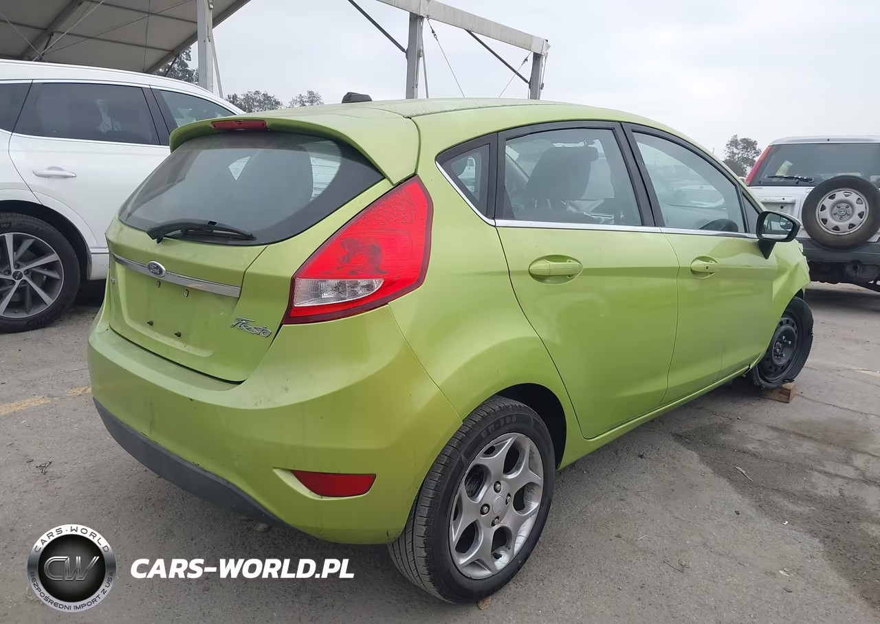 2011 Ford Fiesta Ses VIN:3FADP4FJ3BM172758 - 4