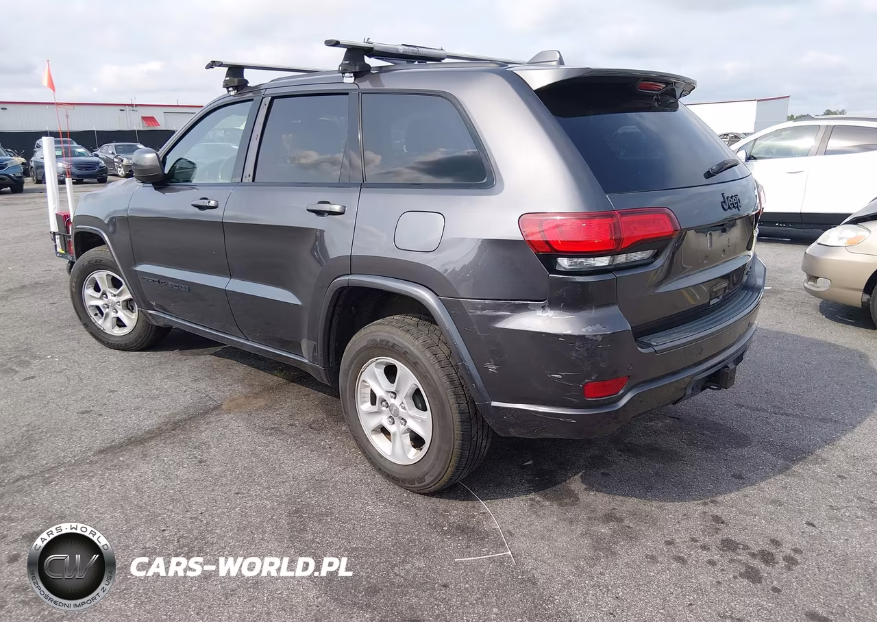 2017 Jeep Grand Cherokee Altitude VIN:1C4RJFAG4HC733746 - 3