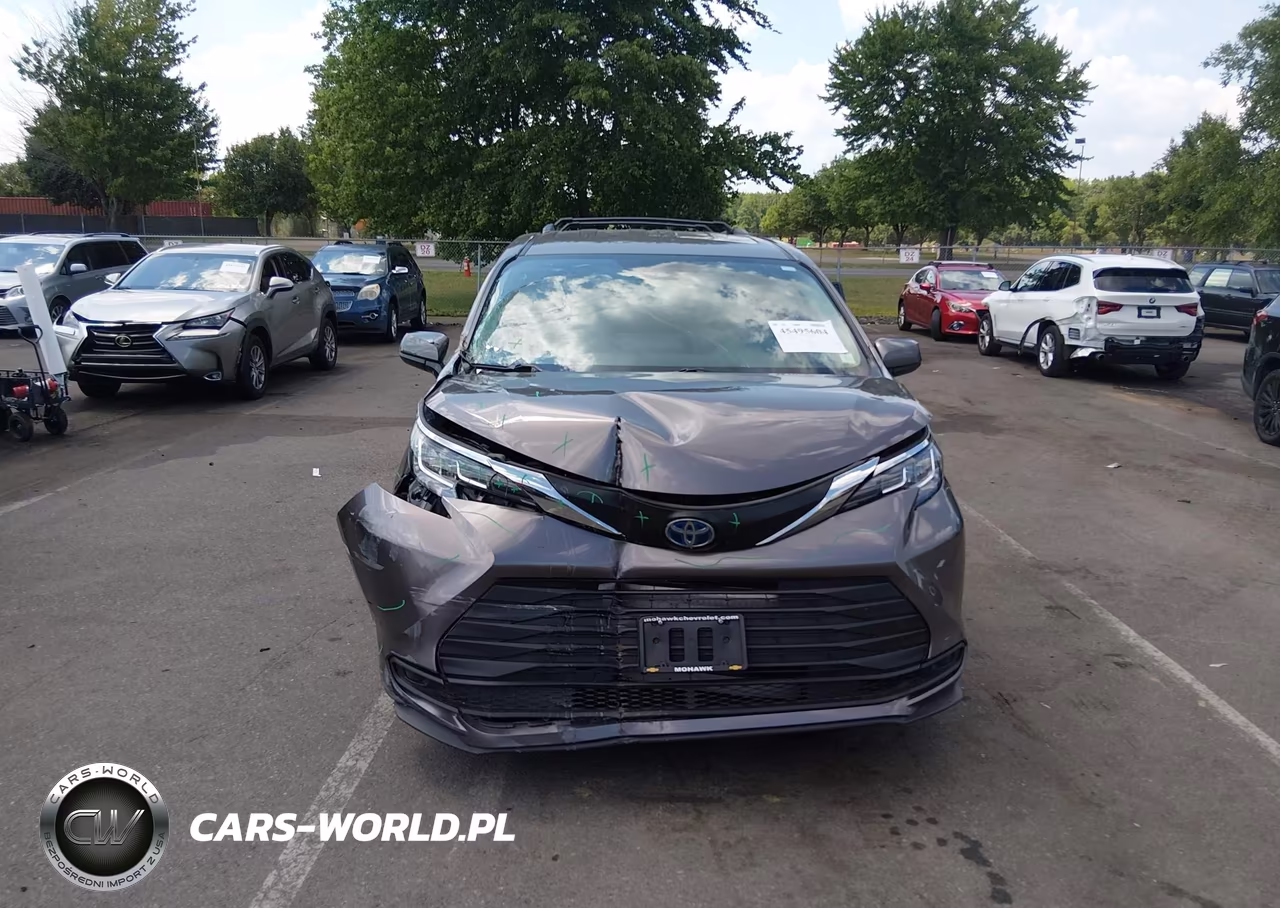 2022 Toyota Sienna Le VIN:5TDKSKFC4NS054535 - 12