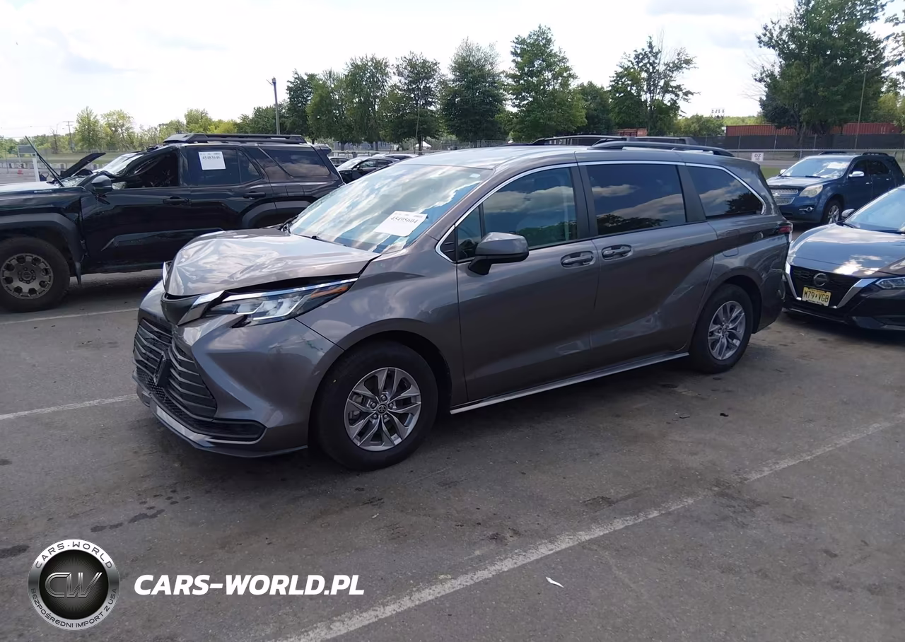 2022 Toyota Sienna Le VIN:5TDKSKFC4NS054535 - 2