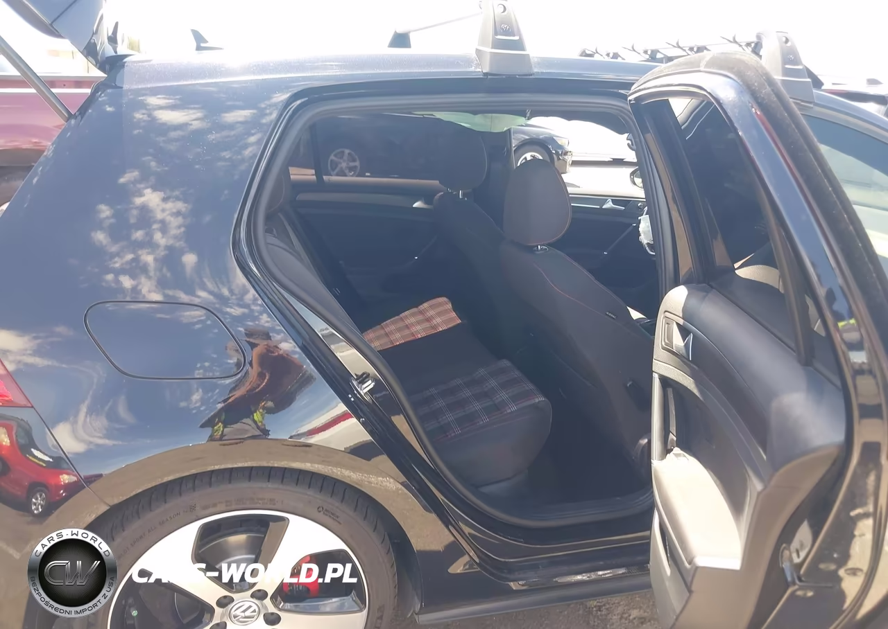 2018 Volkswagen Gti S VIN:3VW447AU9JM293053 - 8