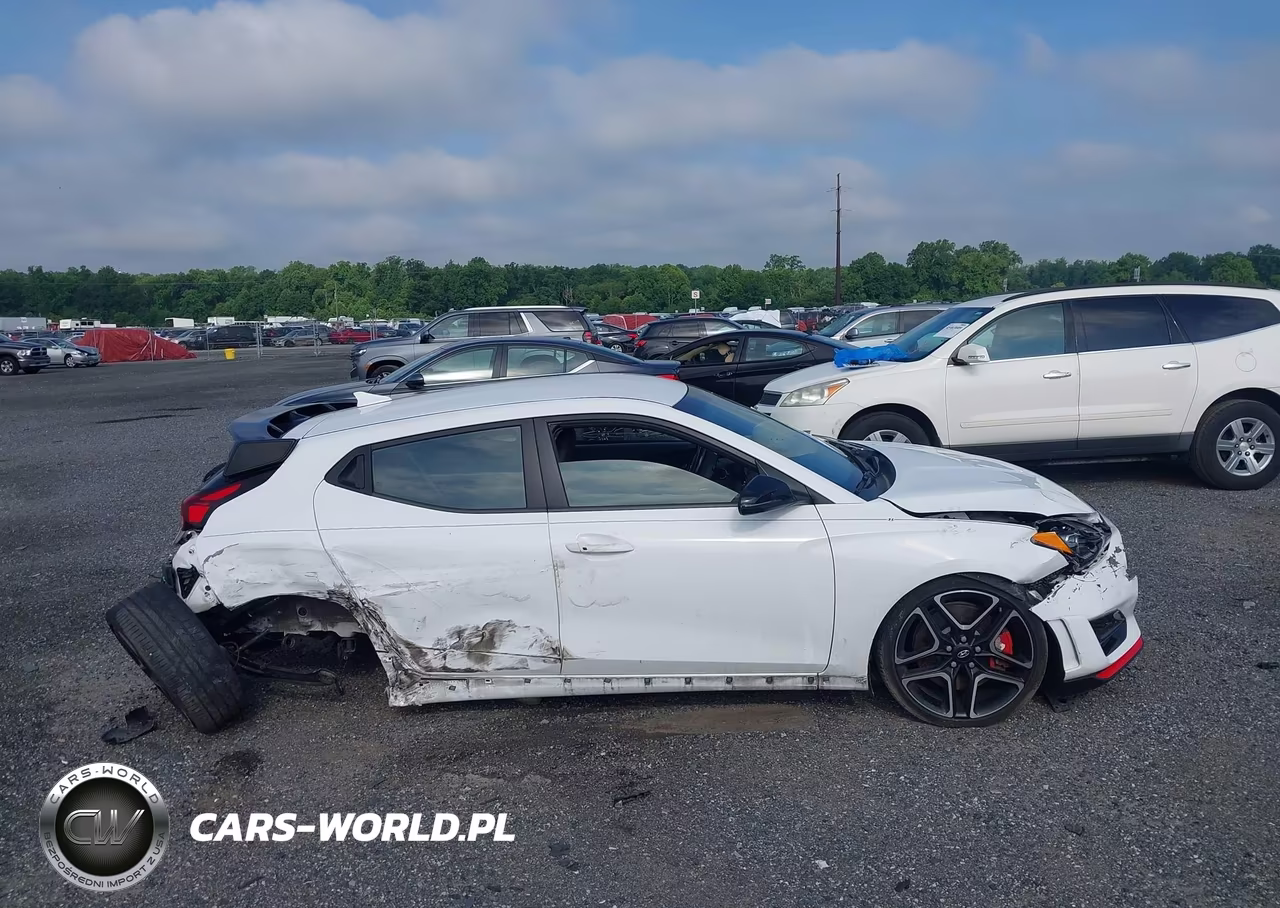 2021 Hyundai Veloster N VIN:KMHT36AH8MU010443 - 13