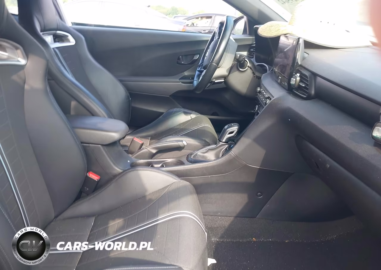 2021 Hyundai Veloster N VIN:KMHT36AH8MU010443 - 5