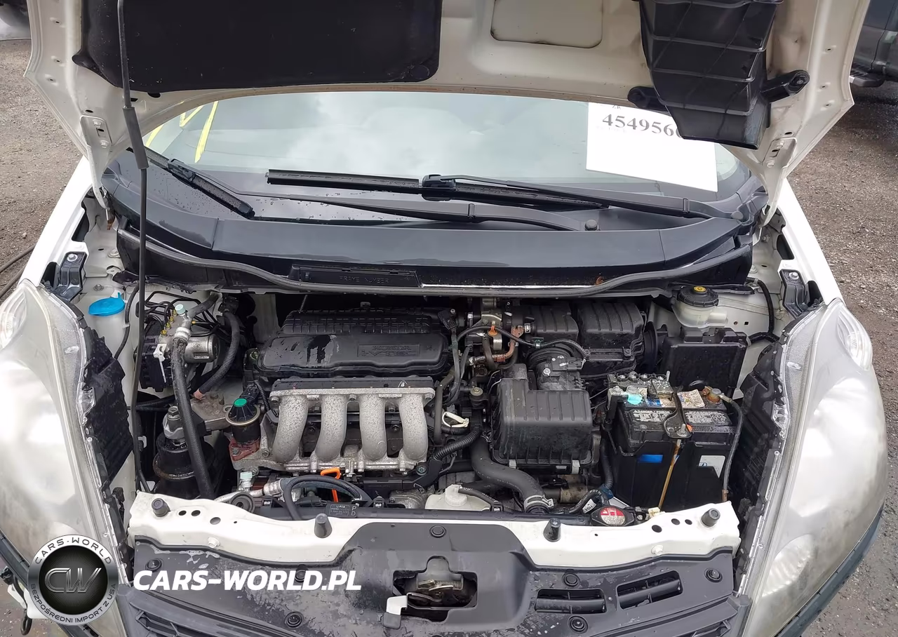 2013 Honda Fit Sport VIN:JHMGE8H50DC054514 - 10