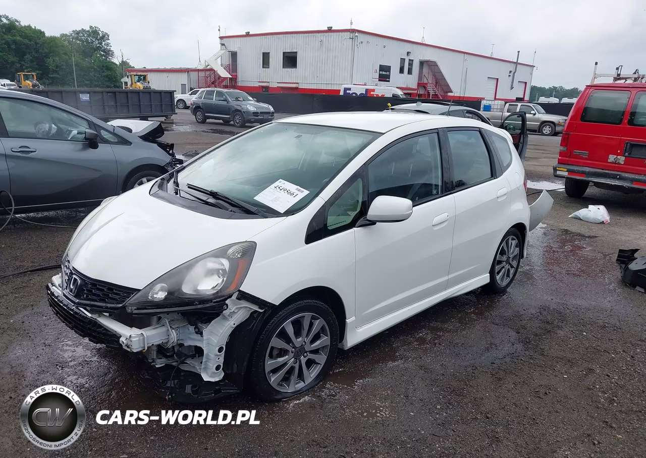 2013 Honda Fit Sport VIN:JHMGE8H50DC054514 - 2