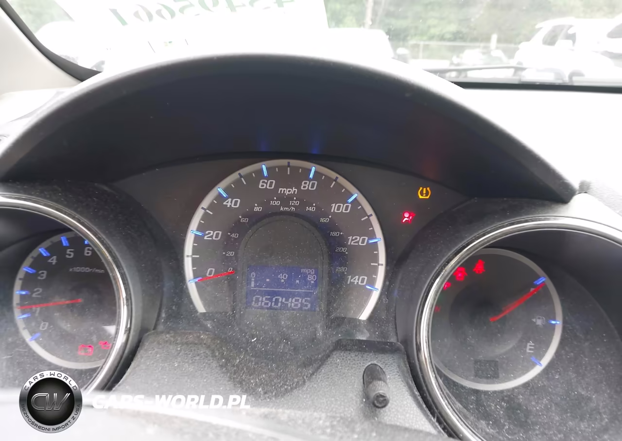 2013 Honda Fit Sport VIN:JHMGE8H50DC054514 - 7