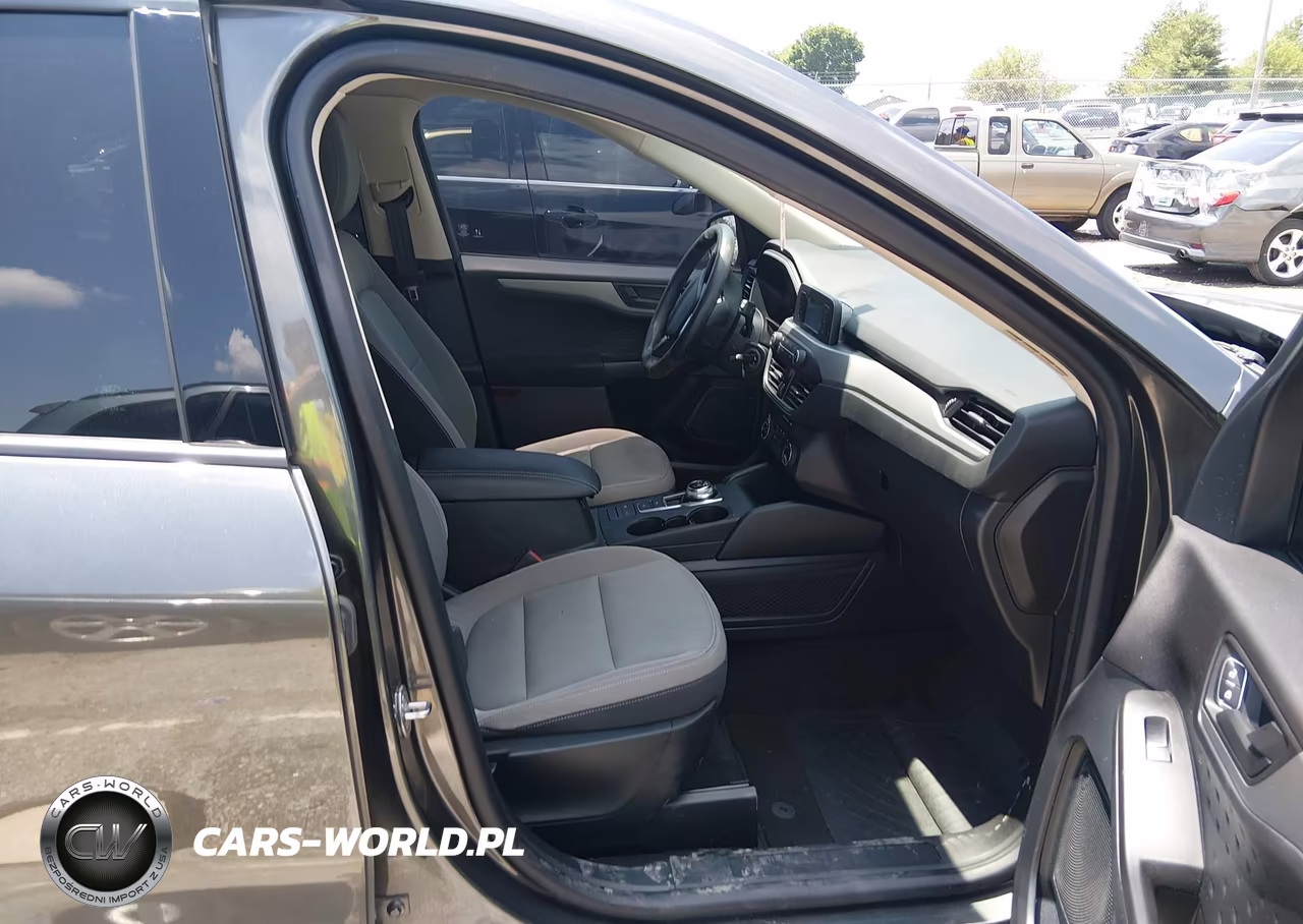 2020 Ford Escape S VIN:1FMCU0F67LUC48994 - 5
