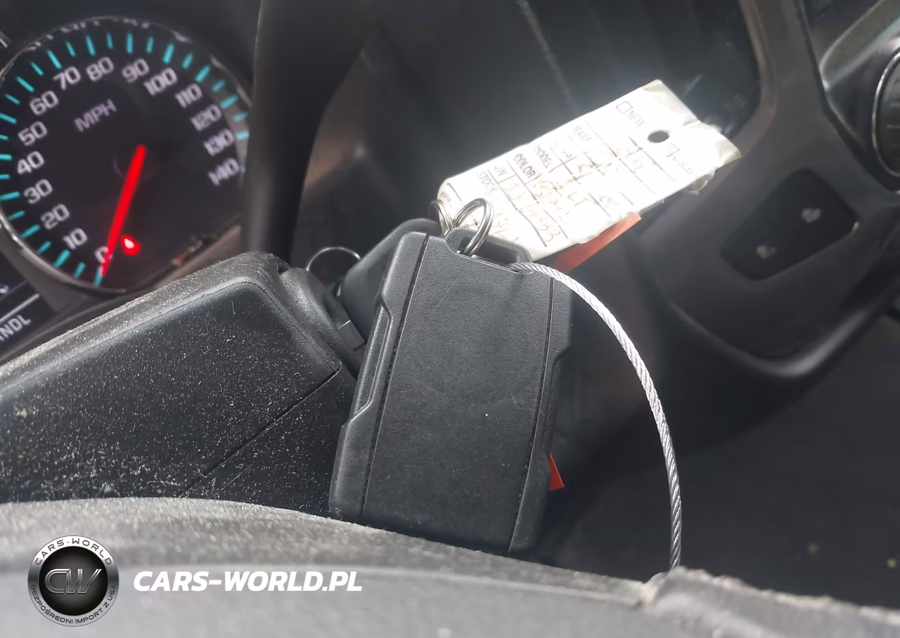 2018 Chevrolet Silverado 1500 1Lt VIN:3GCUKREC3JG169333 - 11