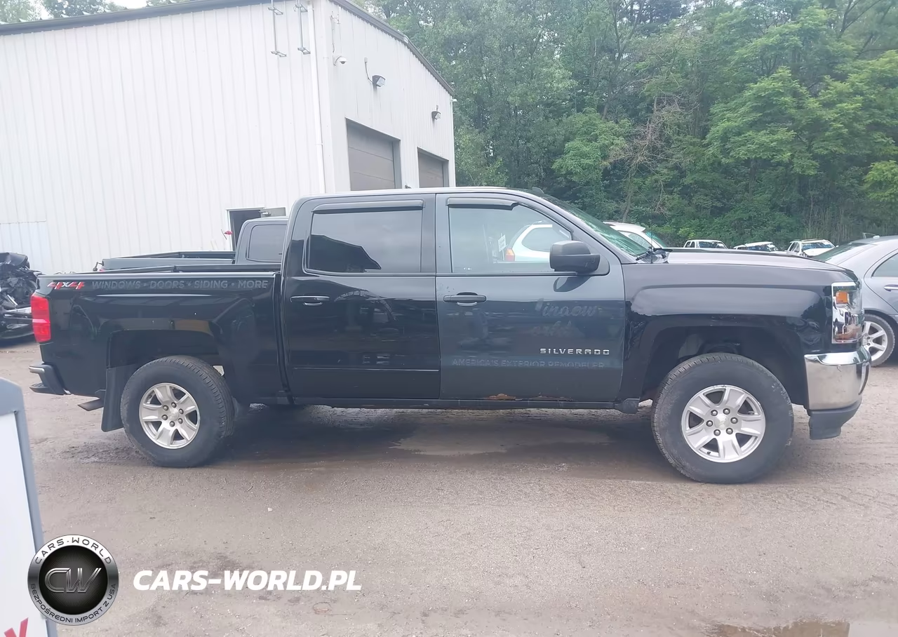 2018 Chevrolet Silverado 1500 1Lt VIN:3GCUKREC3JG169333 - 13