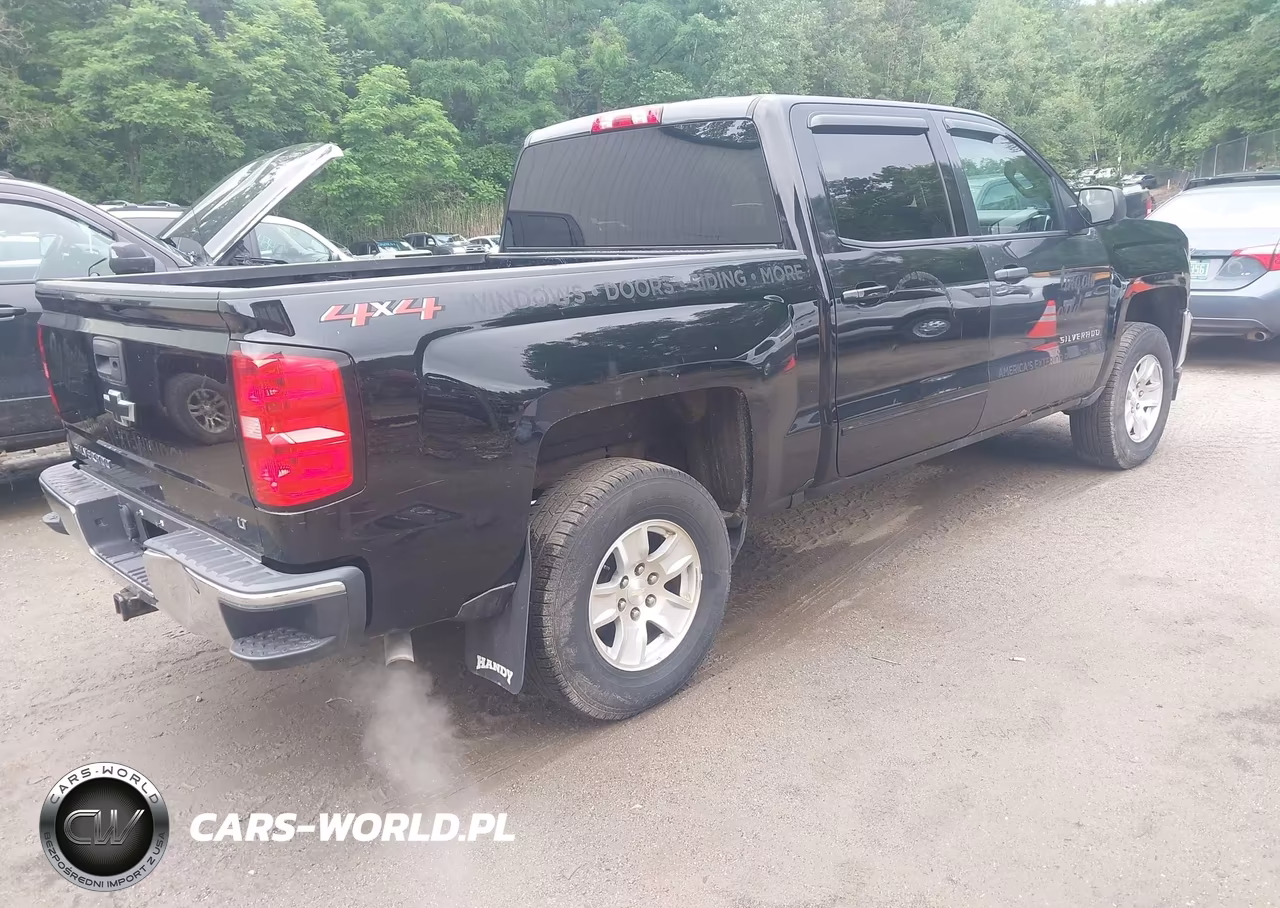 2018 Chevrolet Silverado 1500 1Lt VIN:3GCUKREC3JG169333 - 4