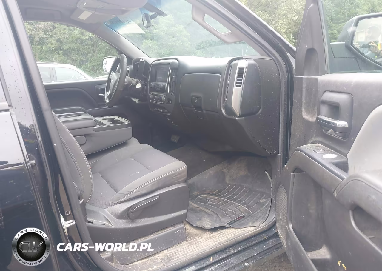 2018 Chevrolet Silverado 1500 1Lt VIN:3GCUKREC3JG169333 - 5
