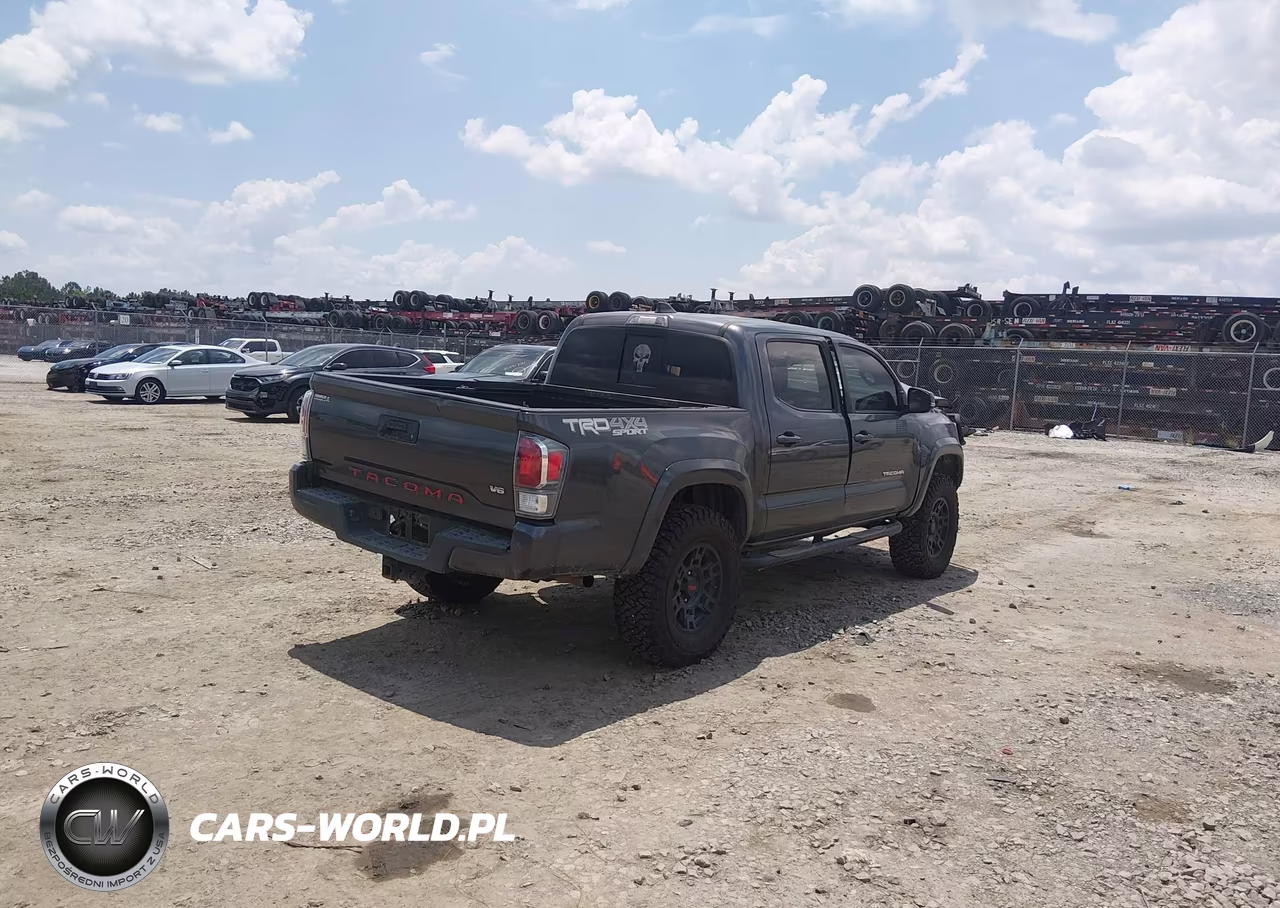 2020 Toyota Tacoma Trd Sport VIN:3TMCZ5AN2LM327480 - 4