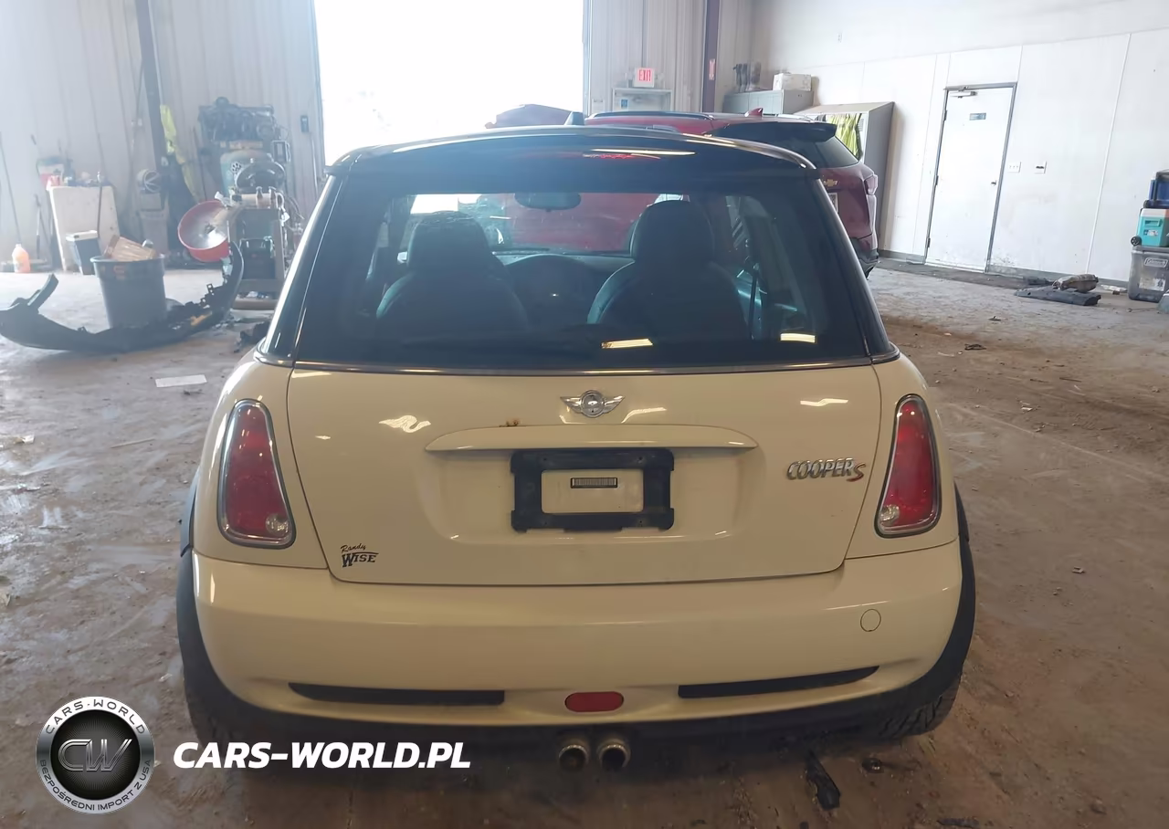 2005 Mini Cooper S VIN:WMWRE33585TG98235 - 16