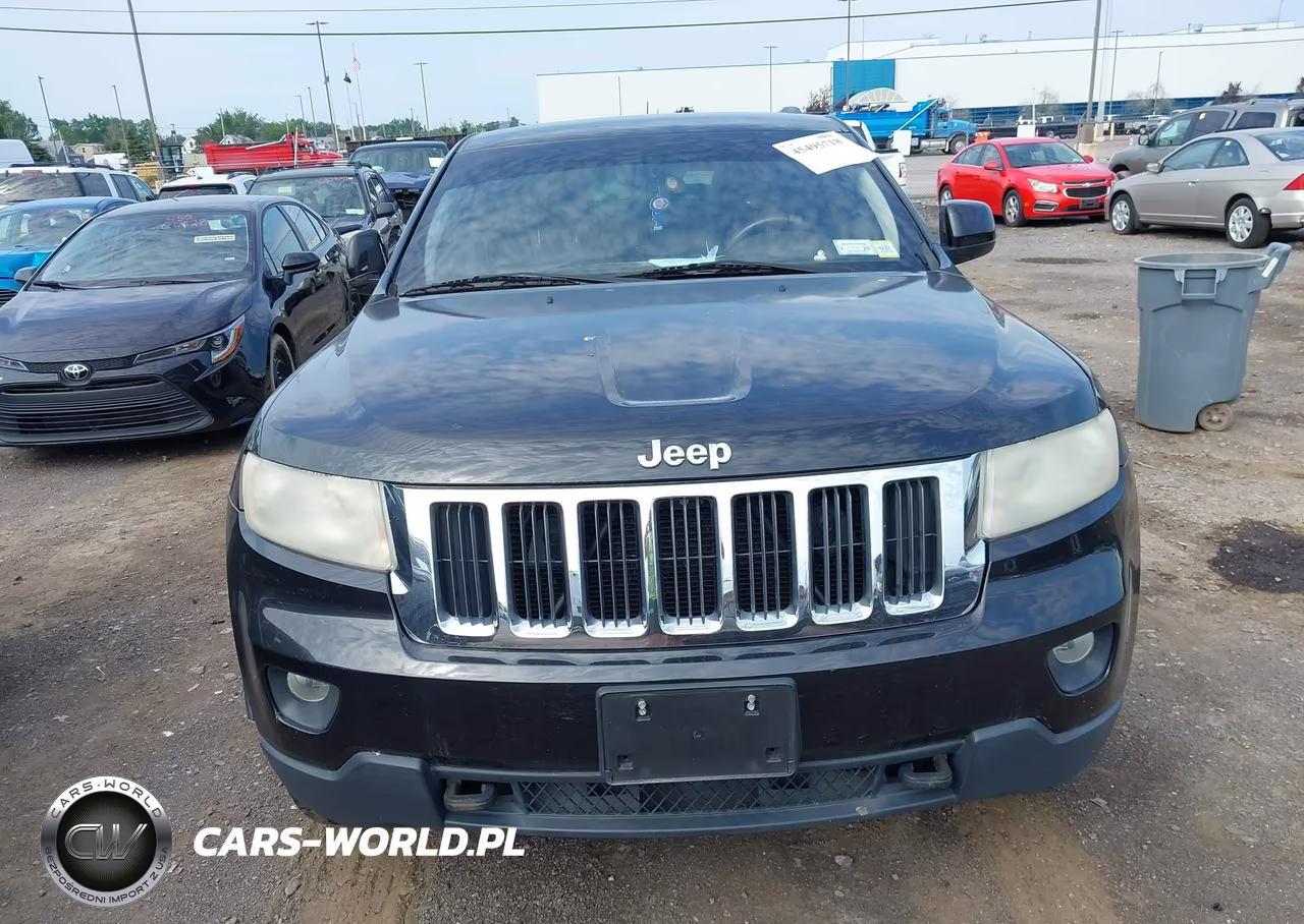 2013 Jeep Grand Cherokee Laredo VIN:1C4RJFAG4DC559753 - 12