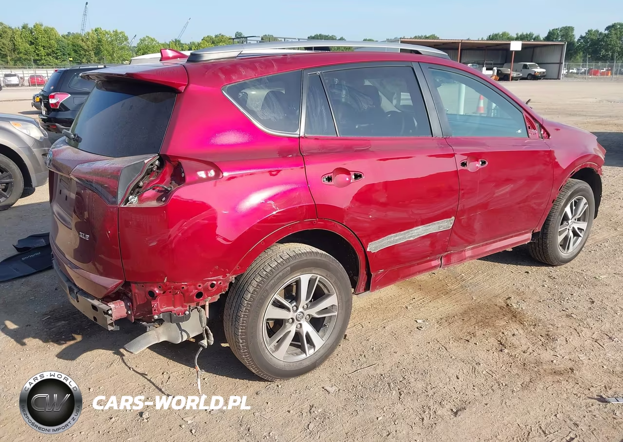 2018 Toyota Rav4 Xle VIN:2T3WFREV4JW510916 - 4