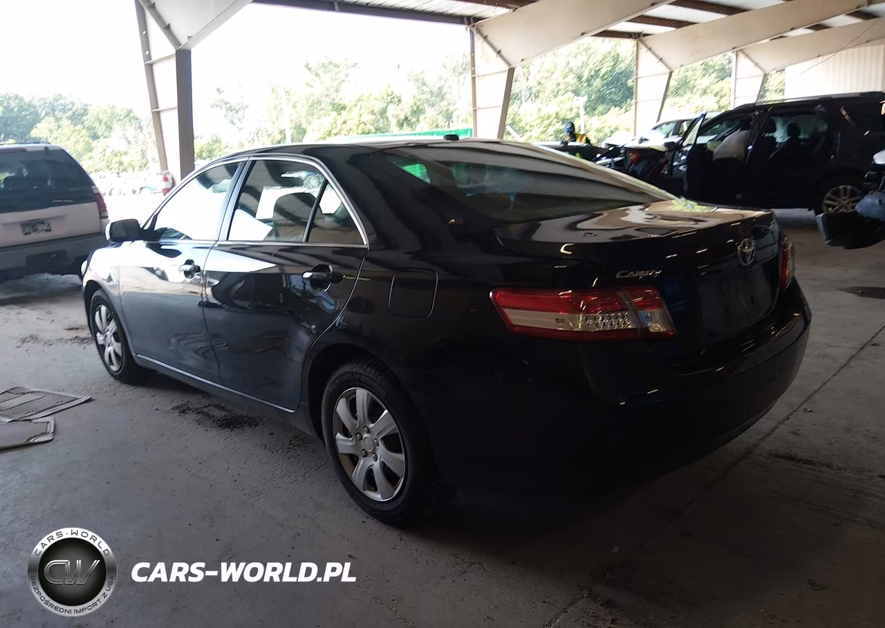 2011 Toyota Camry VIN:4T1BF3EK9BU708645 - 3