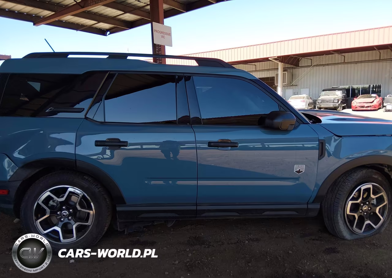 2021 Ford Bronco Sport Big Bend VIN:3FMCR9B68MRA24363 - 14