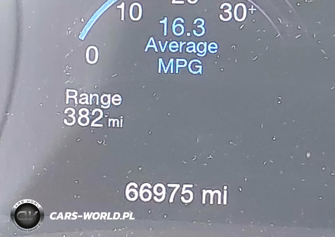 2019 Jeep Grand Cherokee Laredo E 4X4 VIN:1C4RJFAGXKC754172 - 16