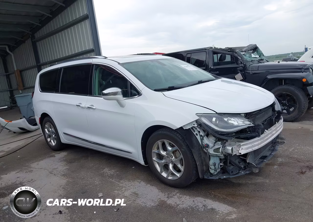 2018 Chrysler Pacifica Limited VIN:2C4RC1GG3JR232719 - 14