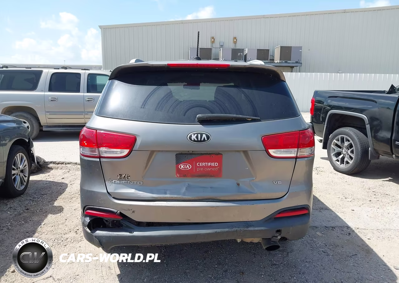 2016 Kia Sorento 3.3L Lx VIN:5XYPG4A58GG110441 - 16