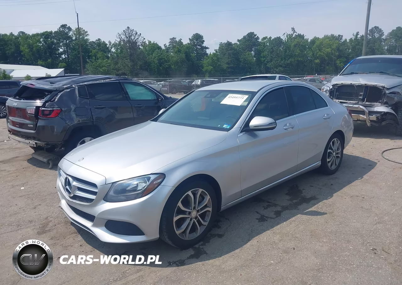 2016 Mercedes-Benz C 300 VIN:55SWF4JB3GU151716 - 2