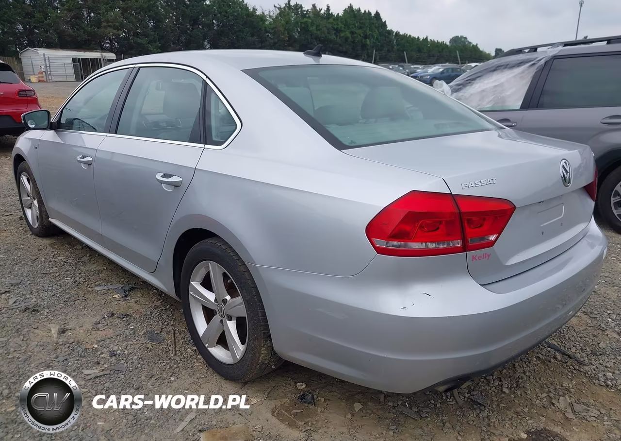 2015 Volkswagen Passat 1.8T Limited Edition VIN:1VWAT7A37FC120797 - 3