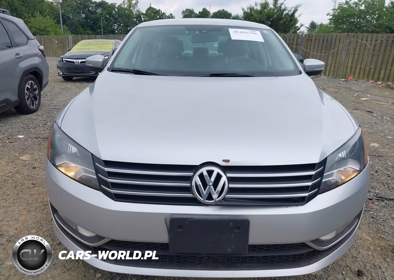 2015 Volkswagen Passat 1.8T Limited Edition VIN:1VWAT7A37FC120797 - 6