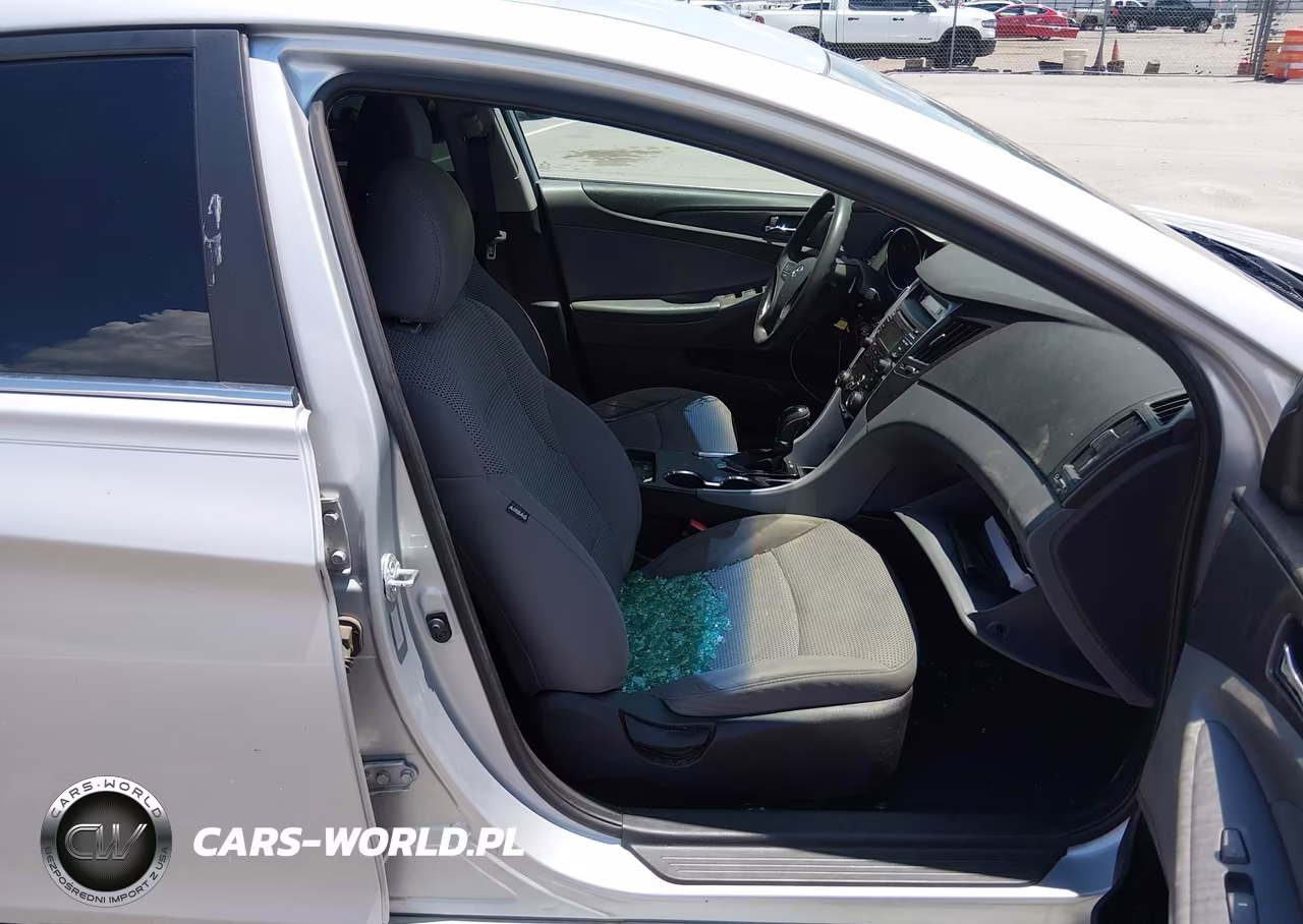 2012 Hyundai Sonata Gls VIN:5NPEB4AC2CH447937 - 5