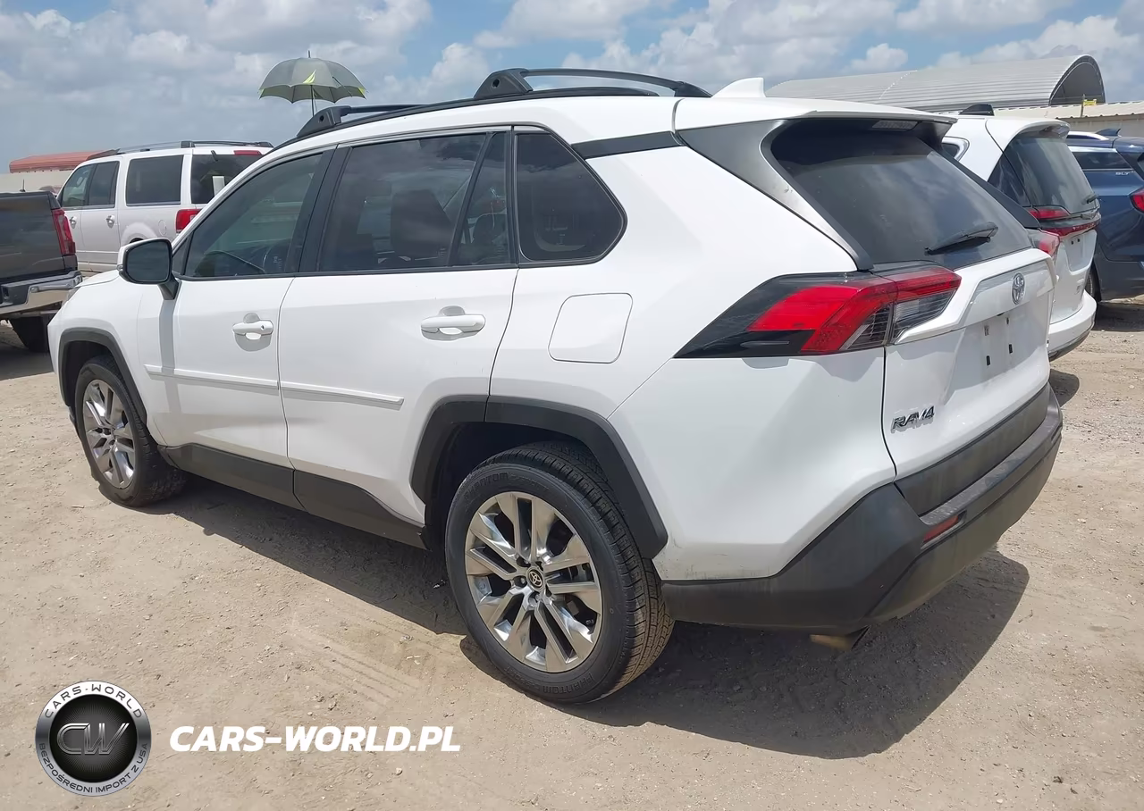2020 Toyota Rav4 Xle Premium VIN:JTMC1RFV2LD057475 - 3