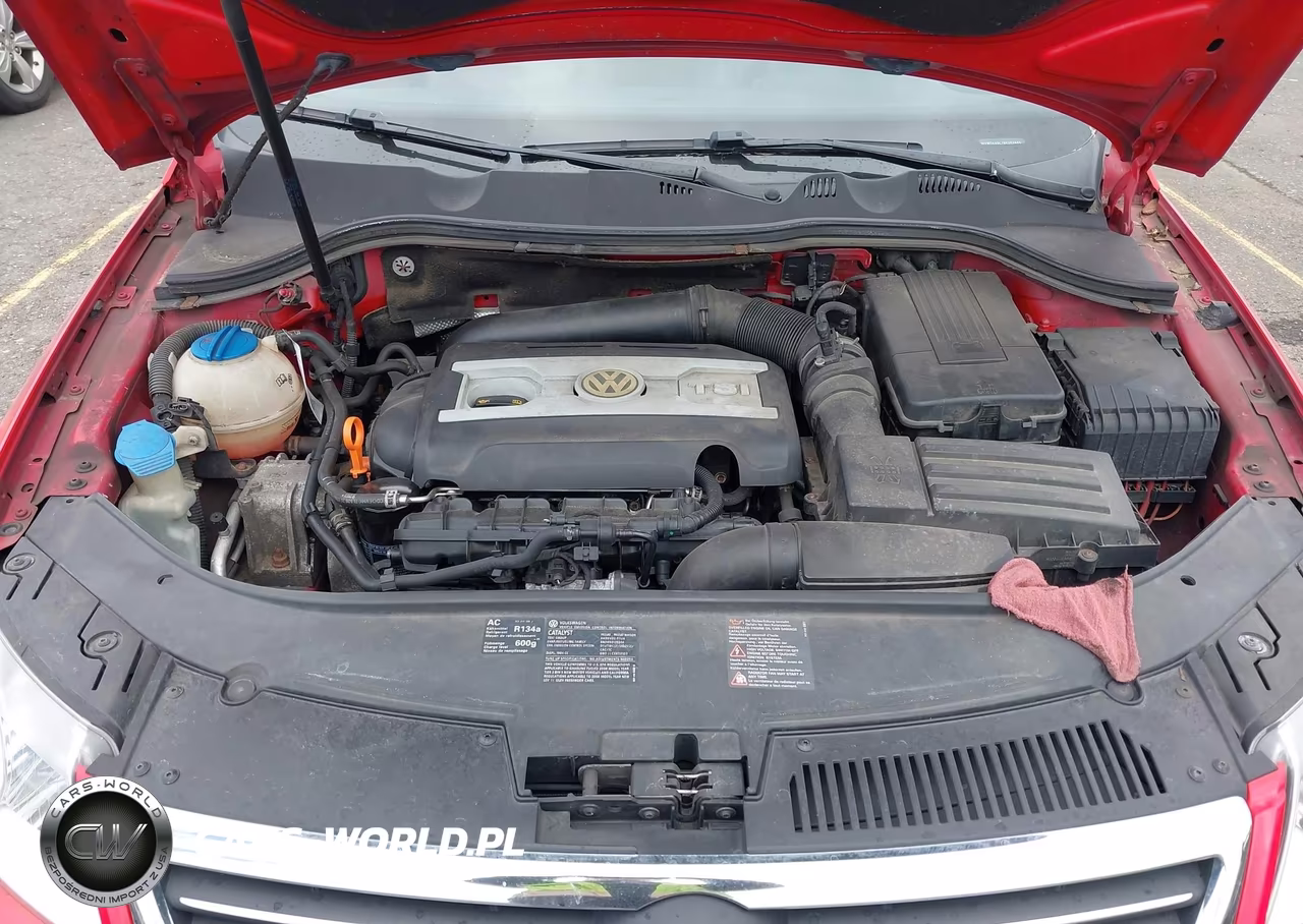 2008 Volkswagen Passat Lux VIN:WVWTK93C78E202446 - 10