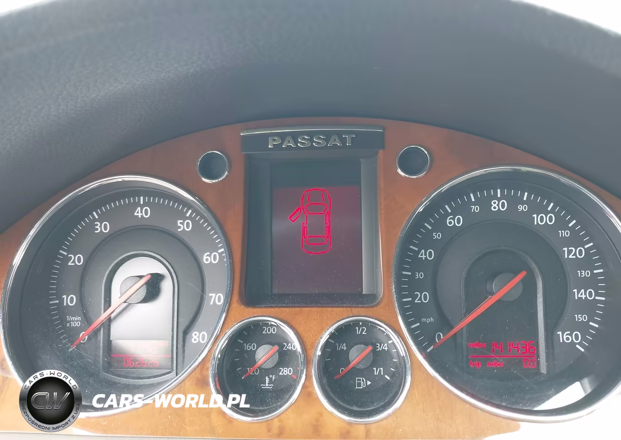 2008 Volkswagen Passat Lux VIN:WVWTK93C78E202446 - 7
